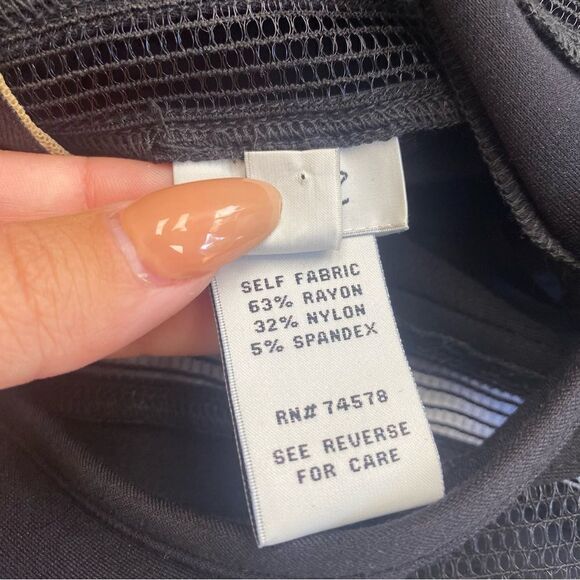 Cache Bandage Fit and Flare Dress With Cut Out Skirt Details XS - Picture 7 of 7